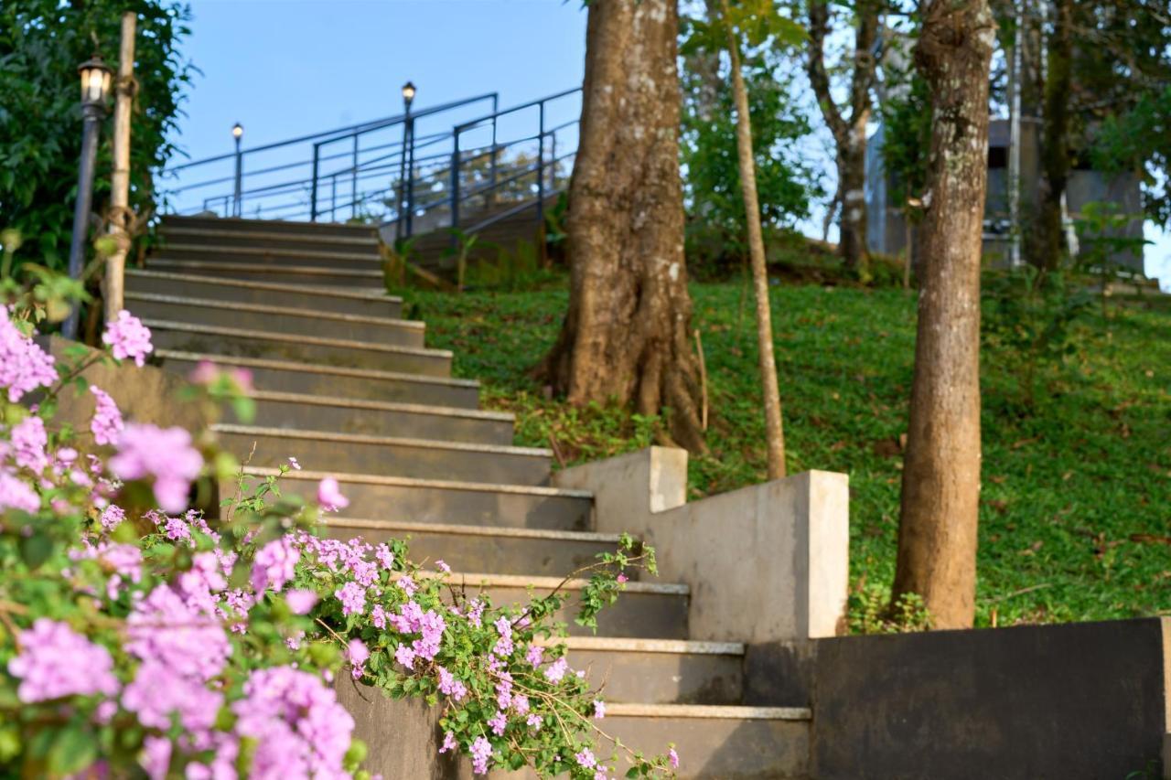 Haze And Kites Resort Munnar Exterior foto